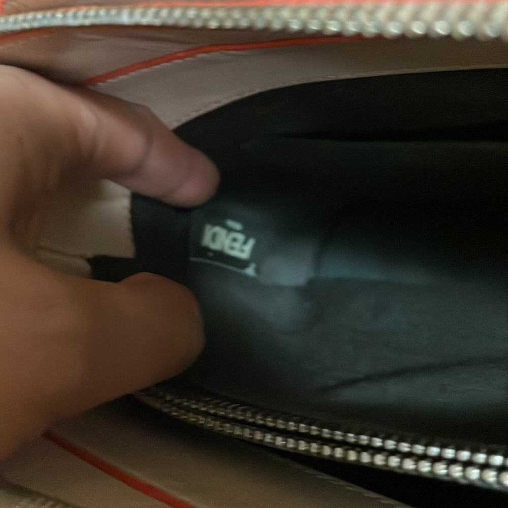 SOLD❤️Authentic Fendi By the way Med Vit.Dolce stud 2 eay - Picture 15 of 17